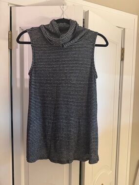 Allison Joy Black & White Knit Sleeveless Top